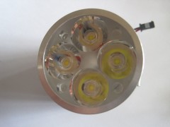 濟南哪里的LED電動車摩托車通用12W大燈12V-85V通用價格便宜？-- 濟南天眾玖商貿有限公司