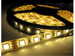 5050貼片 led柔性燈帶-- 深圳鴻益達(dá)光電科技有限公司