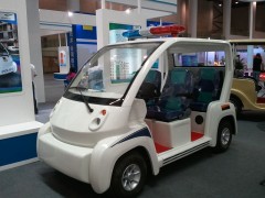 封閉式電動(dòng)巡邏車（4座）-- 江蘇飛躍動(dòng)力科技股份有限公司