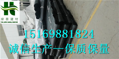 湖北/武漢30厚3公分車庫蓄排水板-- 泰安市澤瑞土工材料有限公司