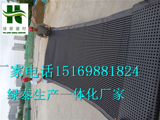 湖南\常德3公分20高25高車庫(kù)蓄排水板現(xiàn)貨-- 泰安市澤瑞土工材料有限公司