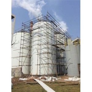 內蒙立式罐體保溫施工隊 聚氨酯噴涂